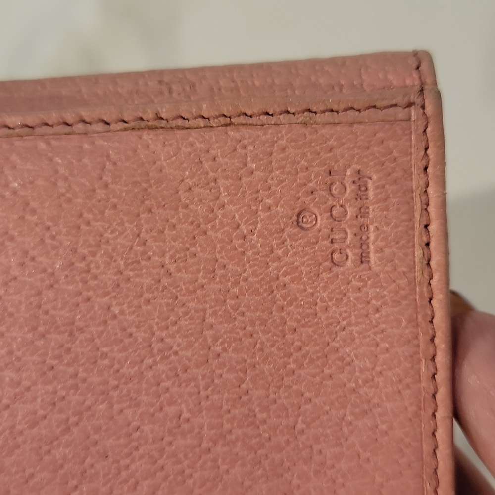 Authentic Gucci leather wallet - Picture 10 of 12